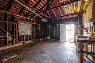 6057 Roosevelt, South Gate, CA 90280 - Photo 34