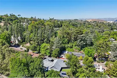 4900 Queen Victoria, Woodland Hills, CA 91364 - Photo 56