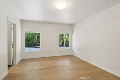 4900 Queen Victoria, Woodland Hills, CA 91364 - Photo 38