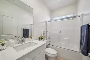 14201 Fir St, Oak Hills, CA 92344 - Photo 22