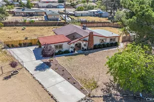 15951 Saint Timothy, Apple Valley, CA 92307 - Photo 2