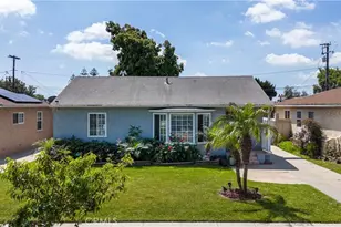 132 W 52nd St, Long Beach, CA 90805 - Photo 2