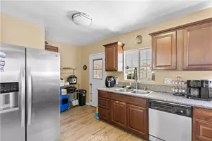 132 W 52nd St, Long Beach, CA 90805 - Photo 36