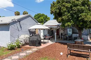 132 W 52nd St, Long Beach, CA 90805 - Photo 12