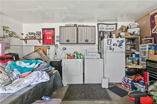 132 W 52nd St, Long Beach, CA 90805 - Photo 20