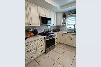 10135 Nichols Street, Bellflower, CA 90706 - Photo 6