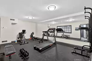 2444 E Del Mar Blvd, Pasadena, CA 91107 - Photo 20