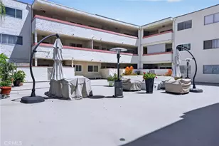 2444 E Del Mar Blvd, Pasadena, CA 91107 - Photo 24