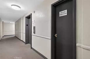 2444 E Del Mar Blvd, Pasadena, CA 91107 - Photo 30
