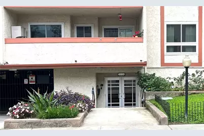 2444 E Del Mar Boulevard #208, Pasadena, CA 91107 - Photo 1