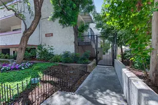 2444 E Del Mar Blvd, Pasadena, CA 91107 - Photo 28