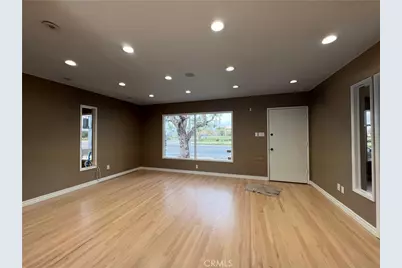 4652 Katella, Los Alamitos, CA 90720 - Photo 6