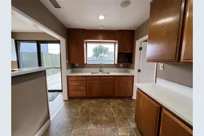 4652 Katella, Los Alamitos, CA 90720 - Photo 4
