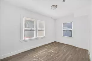 247 E 80th St, Los Angeles, CA 90003 - Photo 14