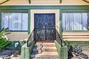 247 E 80th St, Los Angeles, CA 90003 - Photo 24