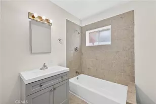 247 E 80th St, Los Angeles, CA 90003 - Photo 12