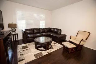 533 S Melrose, Anaheim, CA 92805 - Photo 4