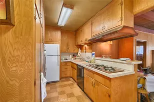 8006 Hooper, Los Angeles, CA 90001 - Photo 22