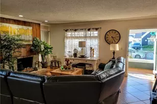 1934 Vineyard Ave, Los Angeles, CA 90016 - Photo 4