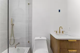 1431 W 90th, Los Angeles, CA 90047 - Photo 22