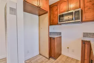 1712 E 57th, Los Angeles, CA 90058 - Photo 14