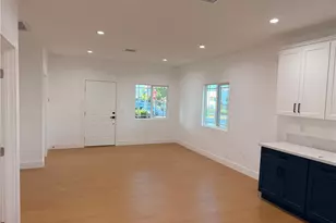 8405 McKinley Ave, Los Angeles, CA 90001 - Photo 4
