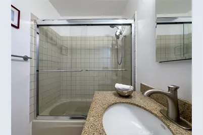 16042 Warren, Huntington Beach, CA 92649 - Photo 32