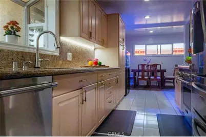 16042 Warren, Huntington Beach, CA 92649 - Photo 10