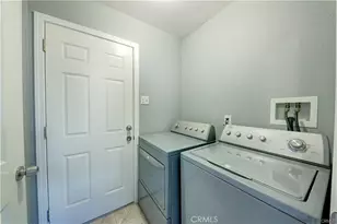 8622 S Fir Ave, Los Angeles, CA 90002 - Photo 14