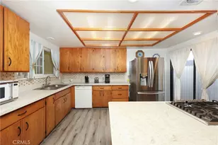 15147 Caravaca, La Mirada, CA 90638 - Photo 8