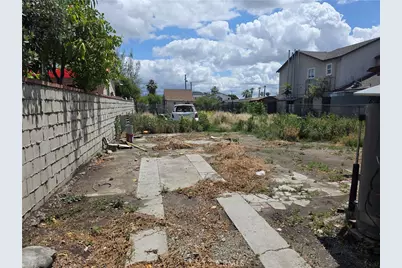 739 Perris, San Bernardino, CA 92411 - Photo 4