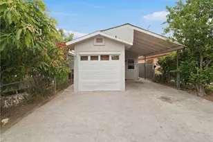 2141 E Oris St, Compton, CA 90222 - Photo 2
