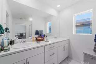 7102 Olive Grv St, Riverside, CA 92507 - Photo 32