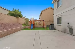 16912 Backwater Ln, Fontana, CA 92336 - Photo 34