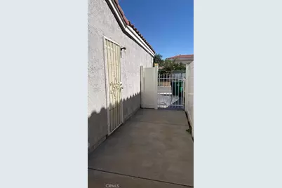 1739 E Avenue R6, Palmdale, CA 93550 - Photo 6
