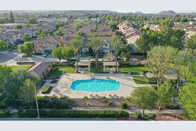4696 Parkscape, Riverside, CA 92505 - Photo 16