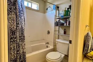 355 W 84th, Los Angeles, CA 90003 - Photo 8