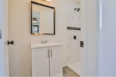 9504 S Main, Los Angeles, CA 90003 - Photo 20