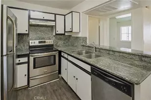 15000 Downey, Paramount, CA 90723 - Photo 20