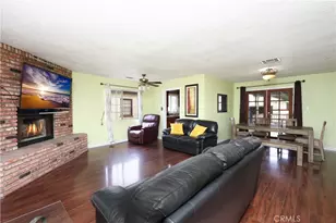 11702 Utah, South Gate, CA 90280 - Photo 6