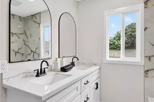 1232 W Papeete, Wilmington, CA 90744 - Photo 24