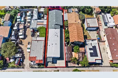 126 &126 1/2 W Century Boulevard, Los Angeles, CA 90003 - Photo 42