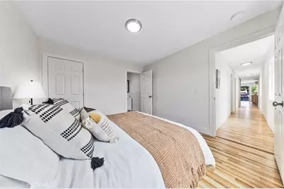 126 &126 1/2 W Century Boulevard, Los Angeles, CA 90003 - Photo 12
