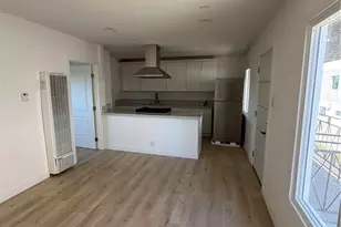 840 W 81st, Los Angeles, CA 90044 - Photo 8