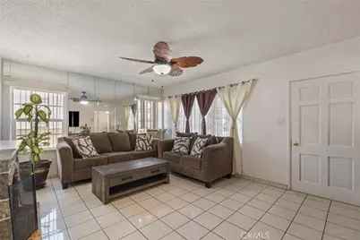 3090 Lynwood, Lynwood, CA 90262 - Photo 8