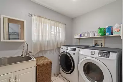3090 Lynwood, Lynwood, CA 90262 - Photo 22