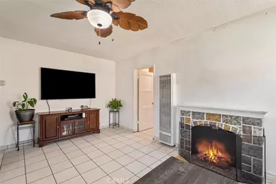 3090 Lynwood, Lynwood, CA 90262 - Photo 10