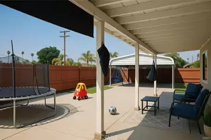 26185 Notre Dame Ct, Hemet, CA 92544 - Photo 18