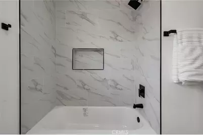 13115 Spinning, Gardena, CA 90249 - Photo 30