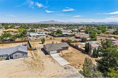 14660 Manzano Road, Victorville, CA 92392 - Photo 52